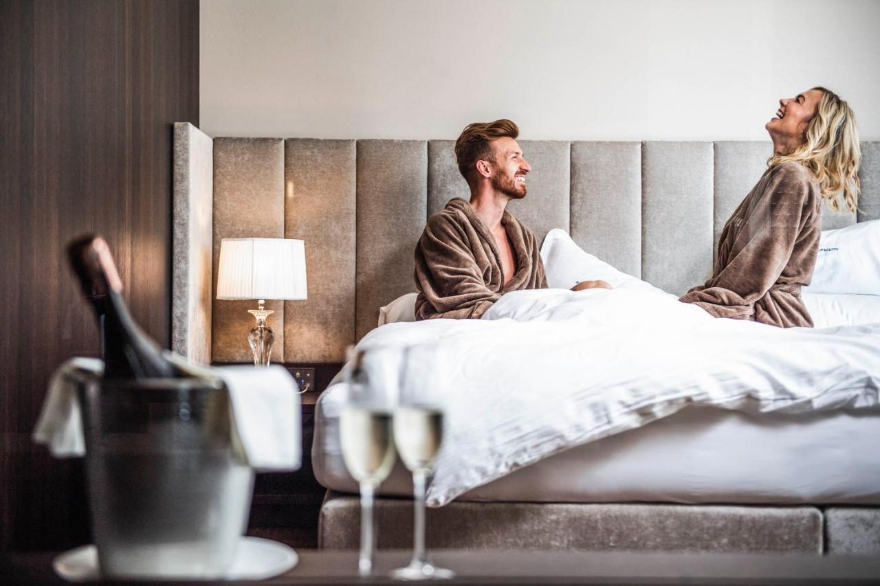 Prunner Luxury Suites - Adults Only Schenna Dış mekan fotoğraf